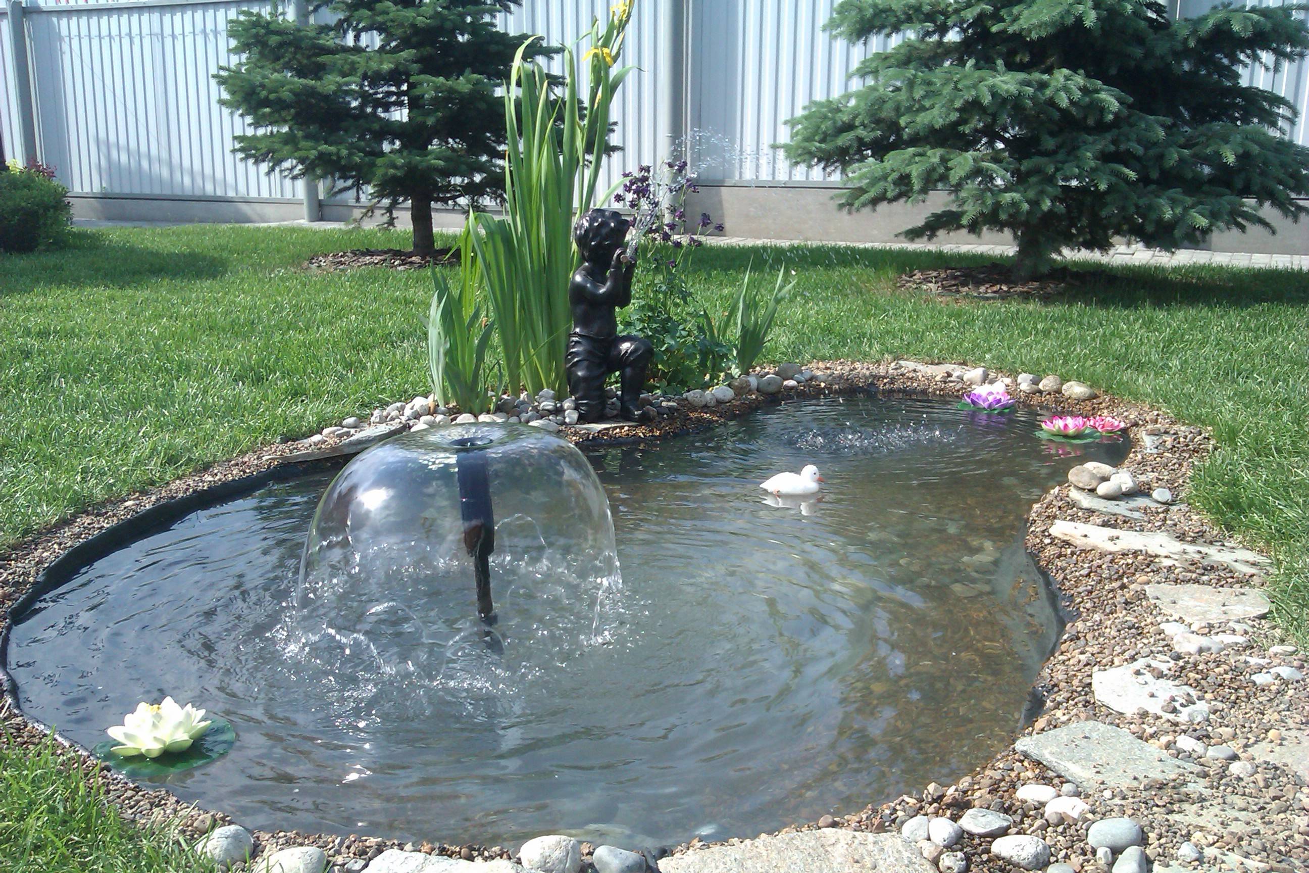 Discover Tranquility: Sporendipitys Premier Garden Ponds and Fountains